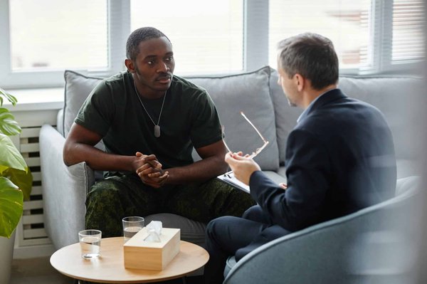 Comment maîtriser l'art de la conversation séduisante lors d'un premier rendez-vous ?